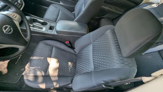 Used 2017 Nissan Altima 2.5 SV w/ Convenience Package FWD image 16