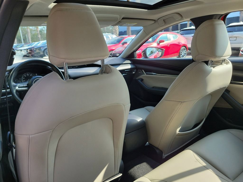 Used 2022 MAZDA MAZDA3 s image 15