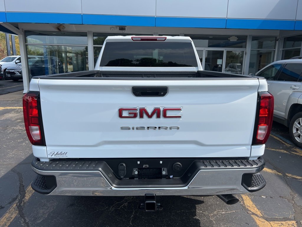 New 2026 GMC Sierra 2500 Pro image 4