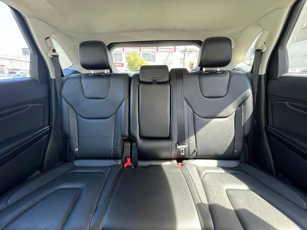 Used 2015 Ford Edge Titanium AWD/4WD image 15