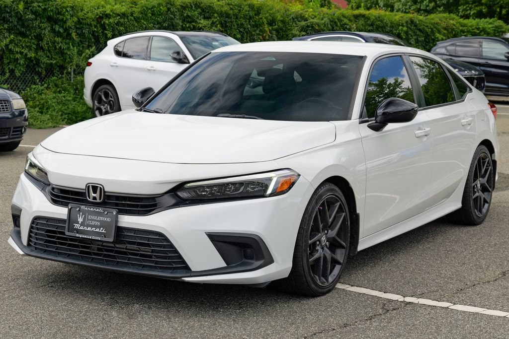 Used 2023 Honda Civic Sport image 3