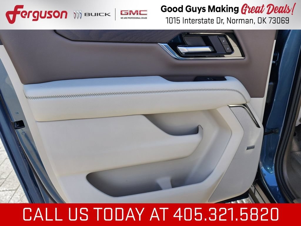 New 2026 GMC Yukon XL Denali w/ Sun & Power Step Package AWD/4WD image 48