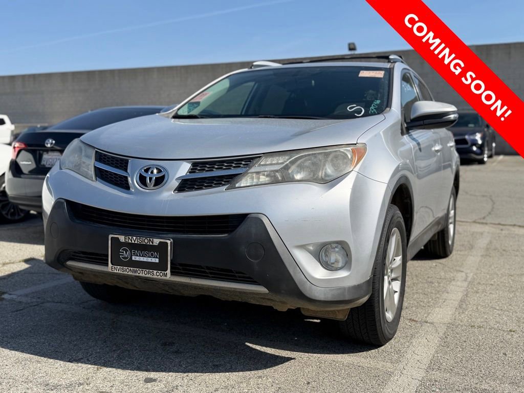Used 2014 Toyota RAV4 XLE image 2