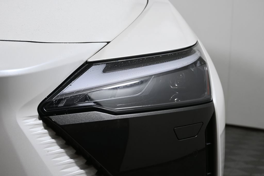 Used 2023 Lexus RZ 450e Premium w/ Accessory Package (2T) image 11