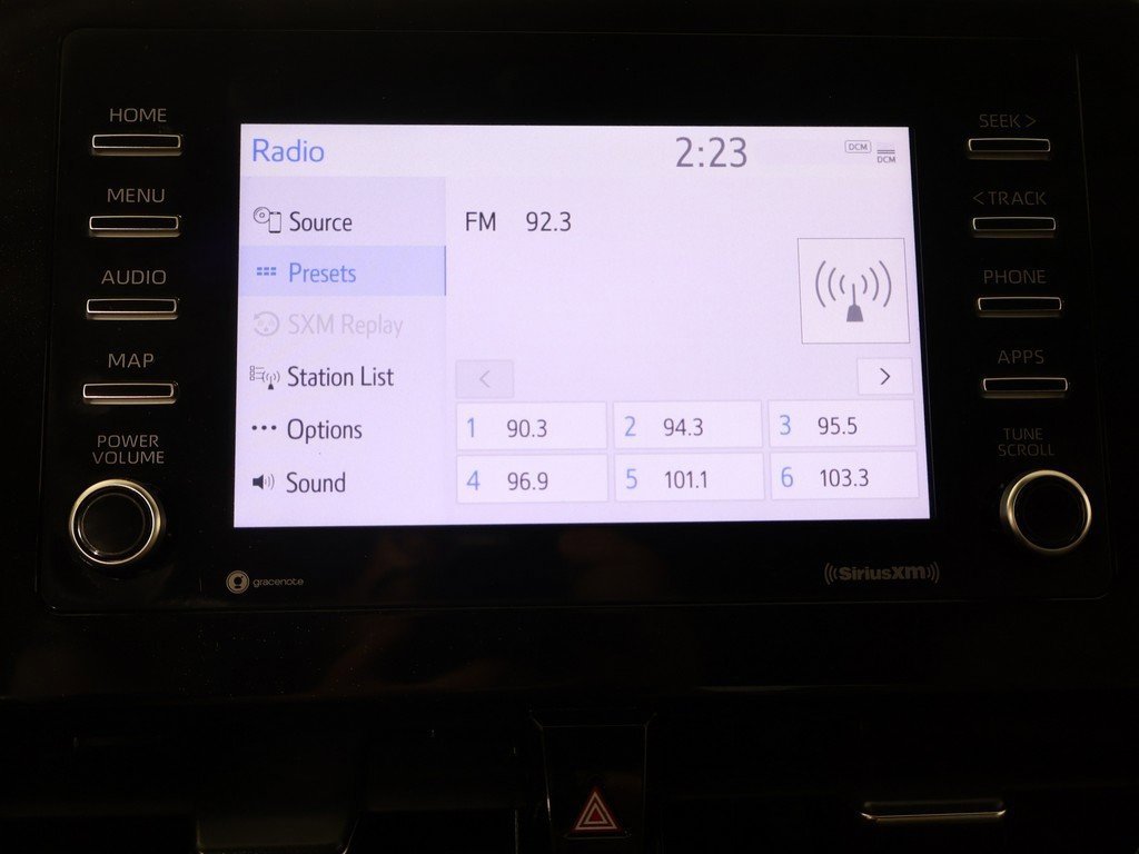 Used 2023 Toyota Camry SE image 40