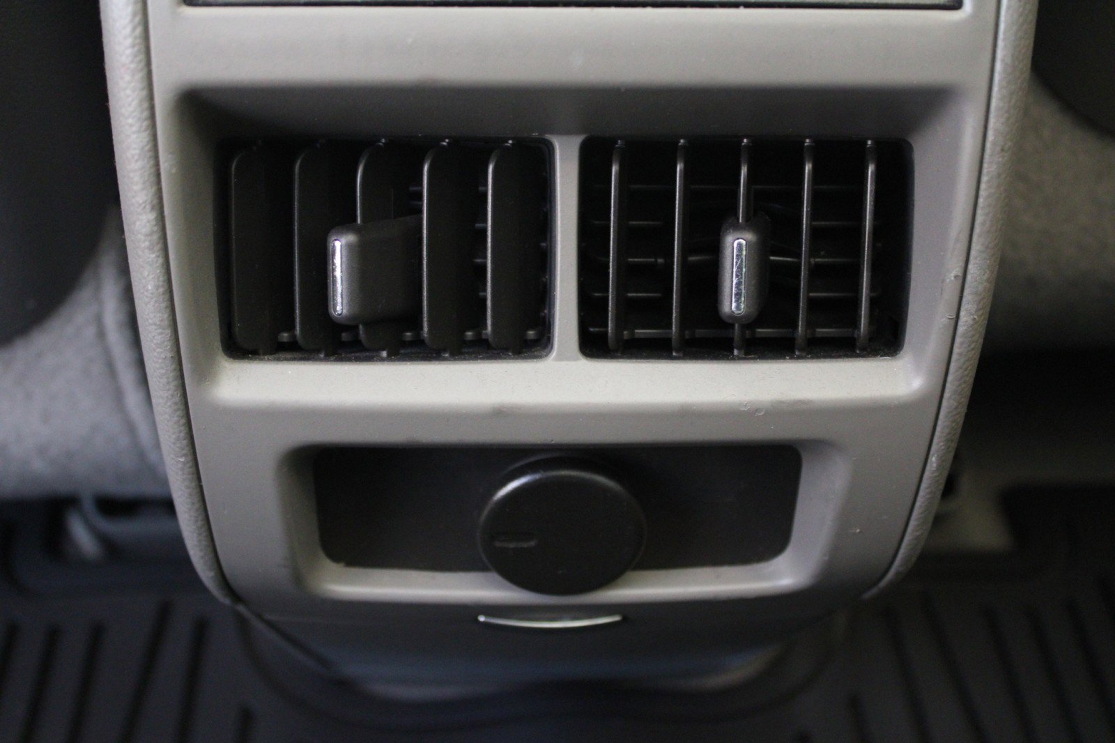 Used 2012 Cadillac SRX Performance image 20