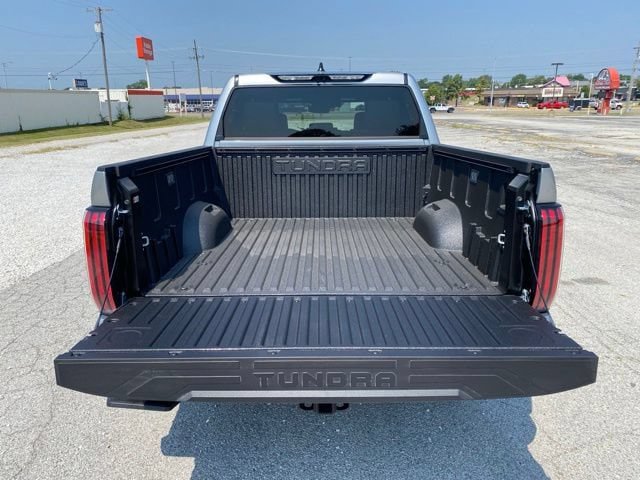 New 2026 Toyota Tundra Platinum AWD/4WD image 4