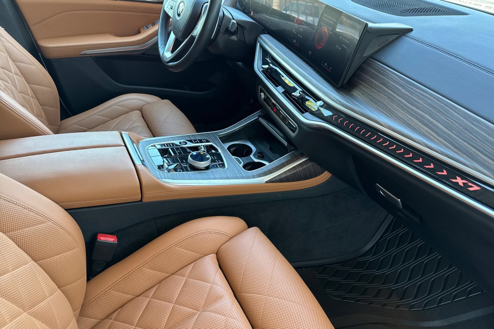 Used 2023 BMW X7 xDrive40i w/ Executive Package AWD/4WD image 18
