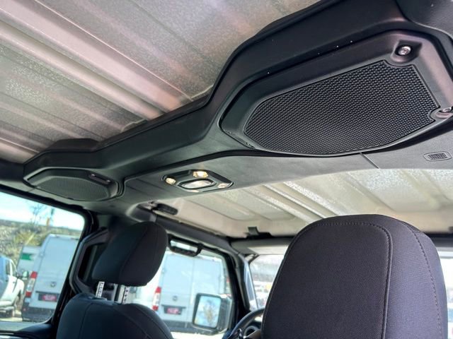 Used 2020 Jeep Gladiator Sport w/ Trailer Tow Package image 20