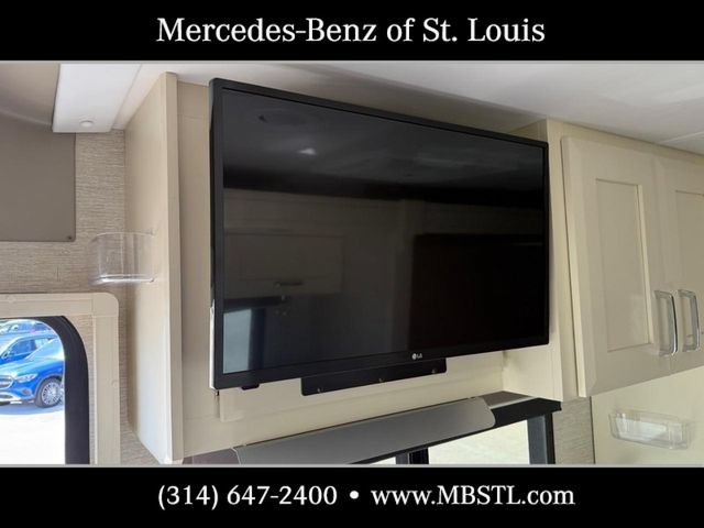 Used 2020 Mercedes-Benz Sprinter 3500 image 12