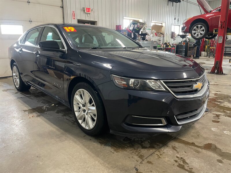 Used 2019 Chevrolet Impala LS FWD image 4