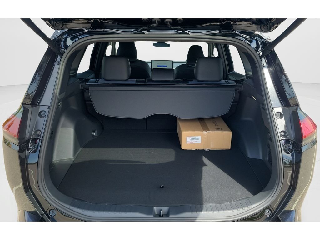New 2026 Toyota RAV4 XSE AWD/4WD image 9