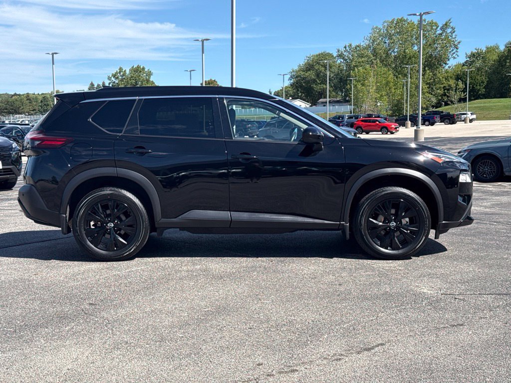 Certified 2023 Nissan Rogue SV w/ SV Premium B Package AWD/4WD image 32