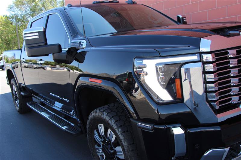 Used 2024 GMC Sierra 2500 Denali w/ Denali Reserve Package AWD/4WD image 49