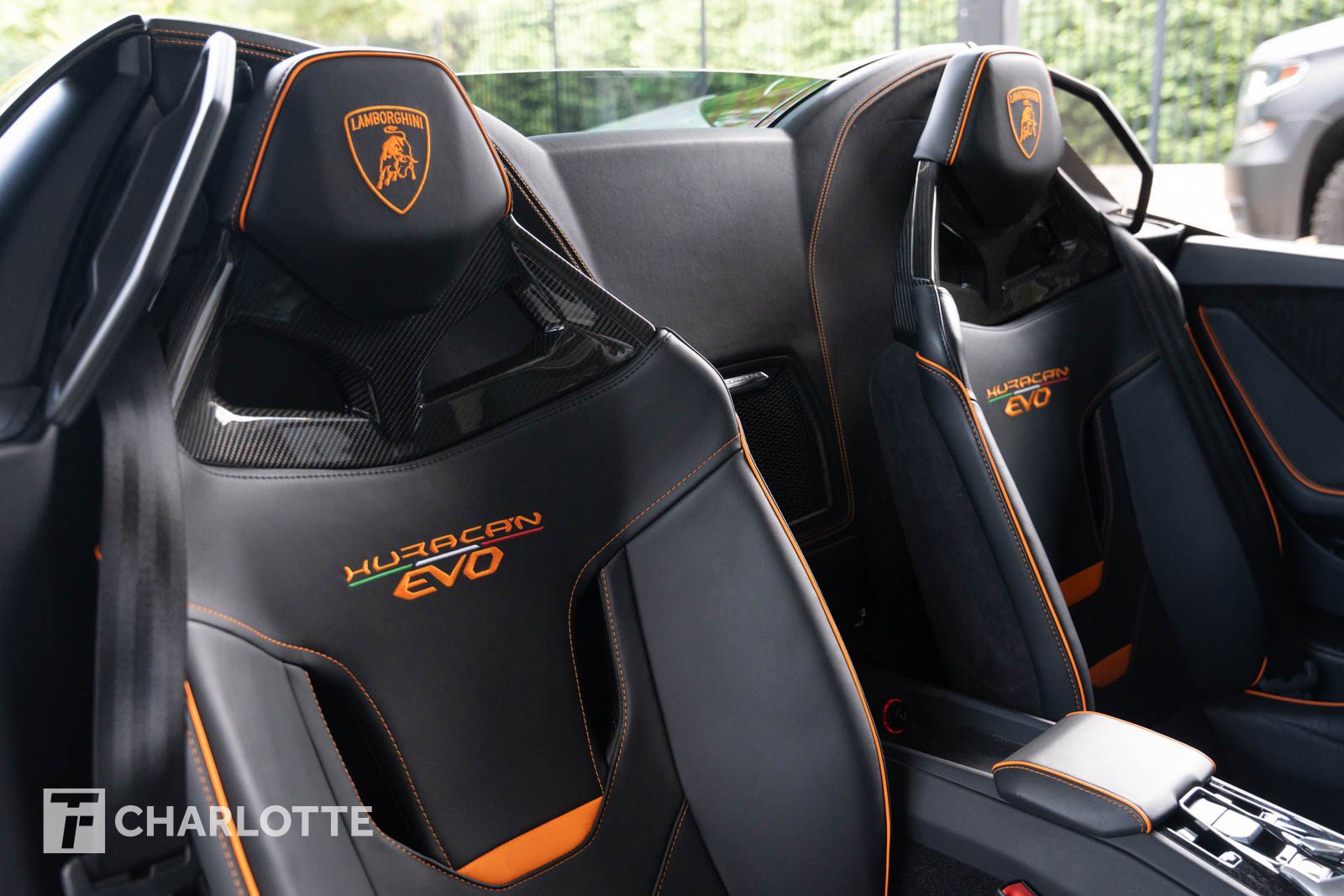 Used 2024 Lamborghini Huracan EVO AWD/4WD image 35