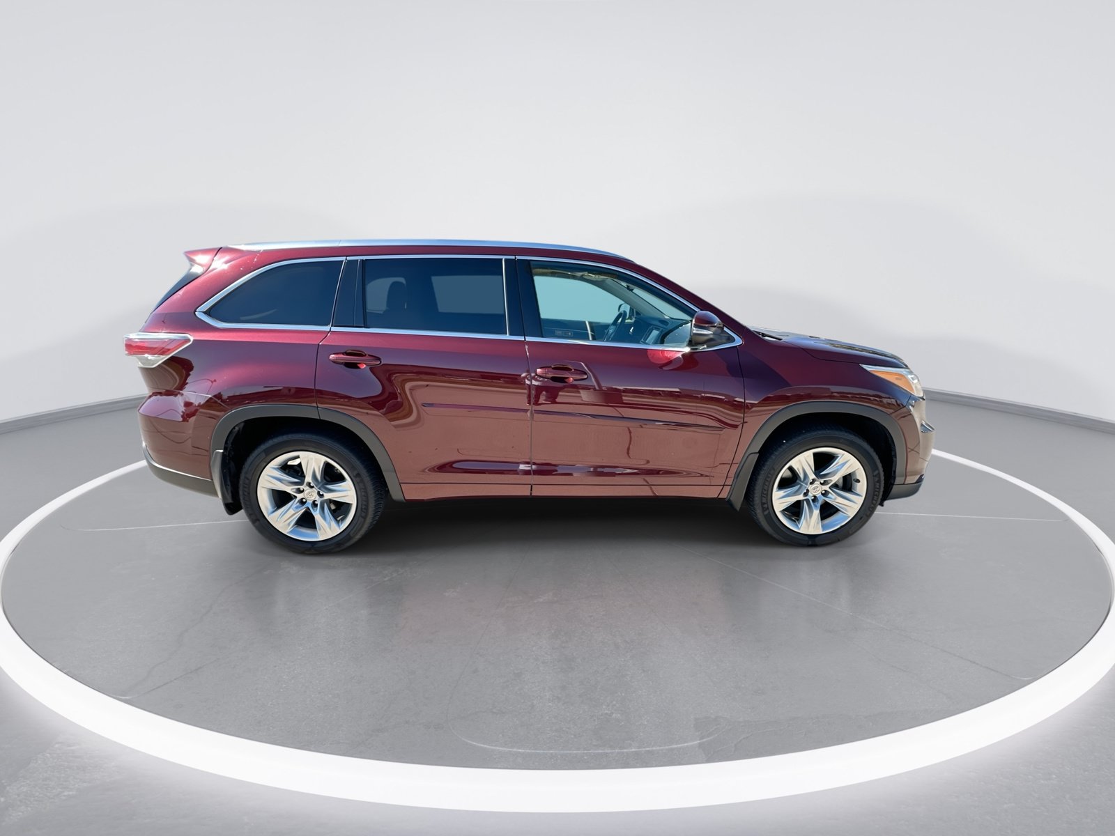 Used 2015 Toyota Highlander Limited Platinum AWD/4WD image 9