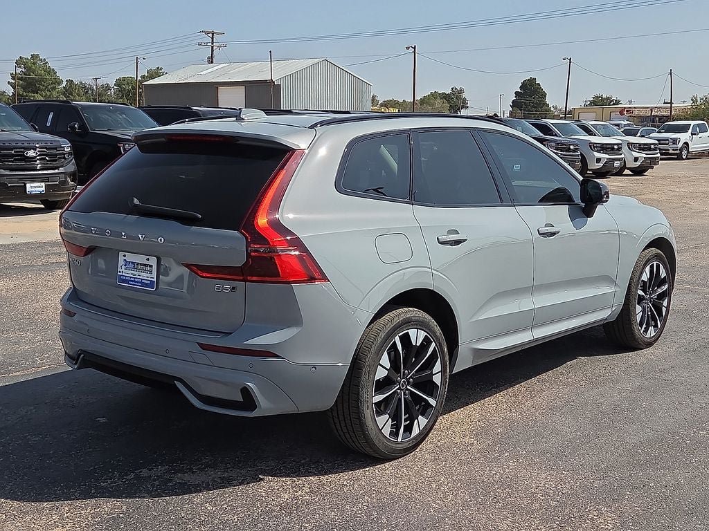 Used 2026 Volvo XC60 B5 Plus w/ Protection Package Premier AWD/4WD image 5