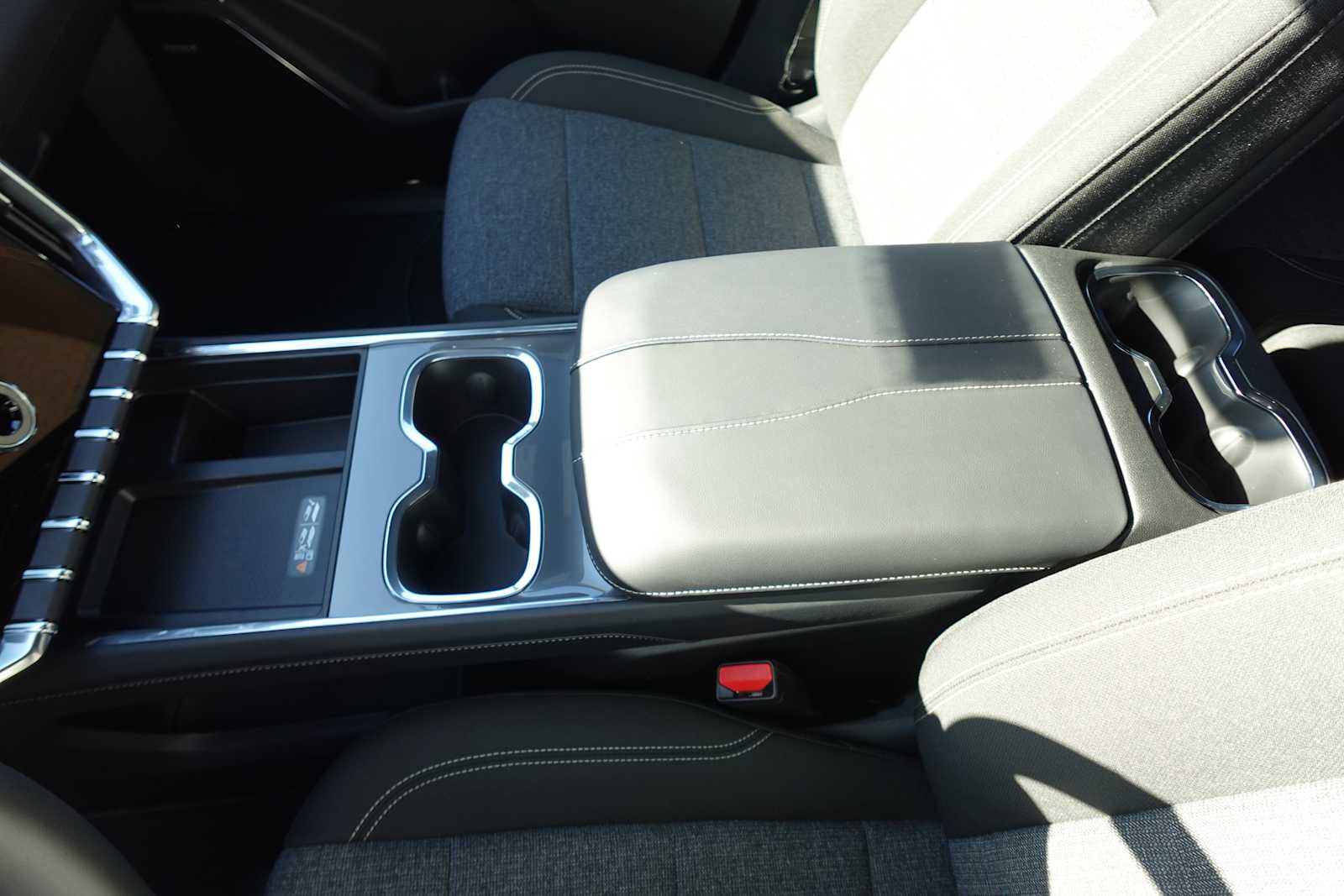 New 2025 GMC Acadia Elevation w/ Super Cruise Package image 24