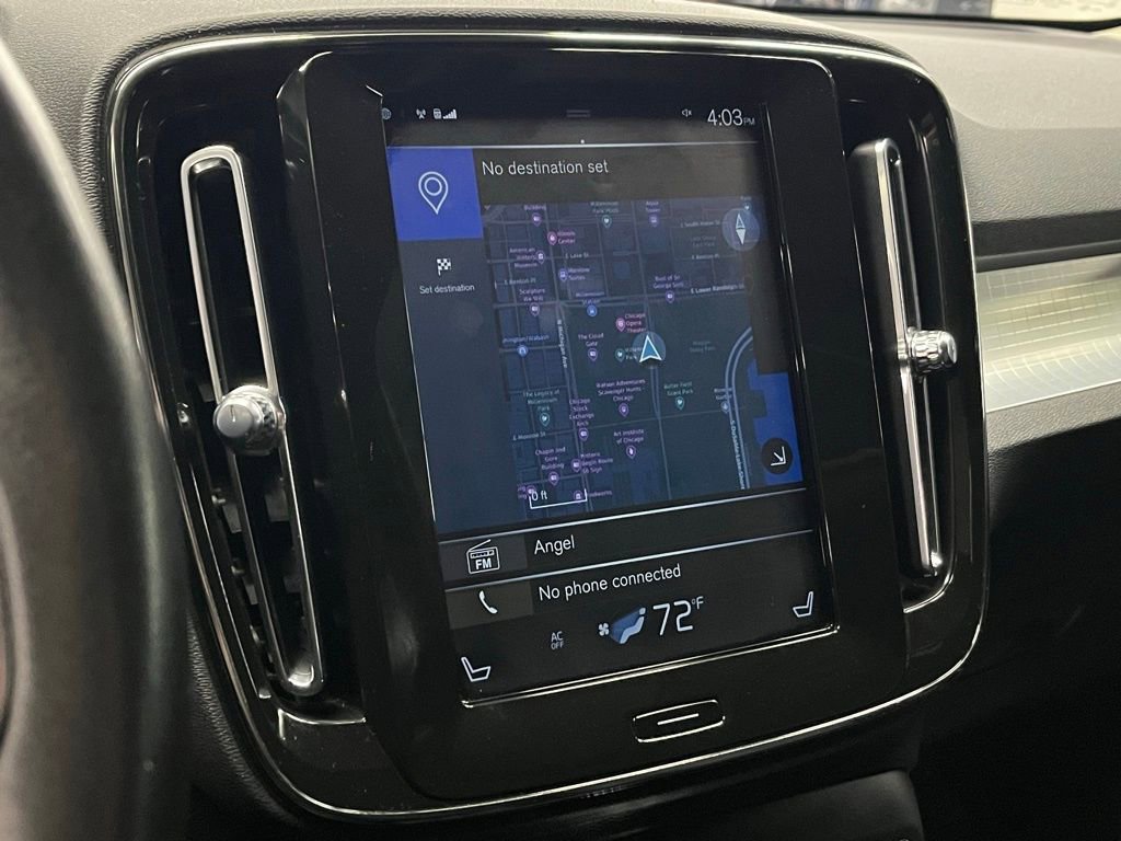 Used 2020 Volvo XC40 T5 Momentum image 28