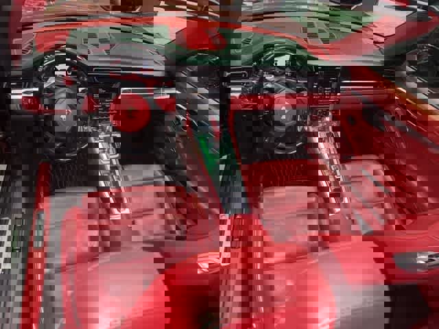 Used 2014 Porsche 911 Carrera 4S image 4