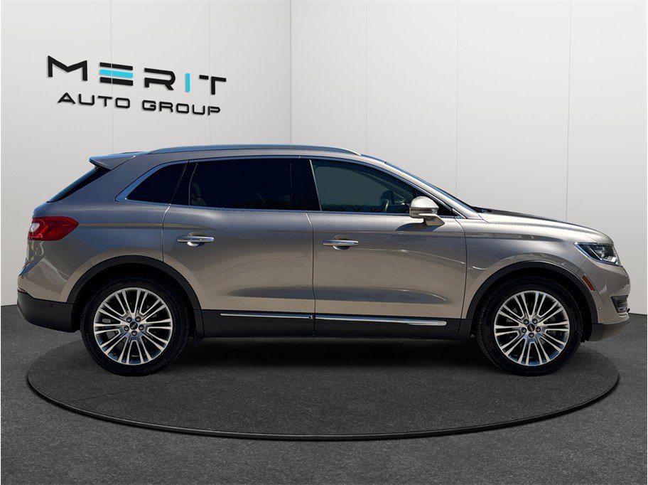 Used 2018 Lincoln MKX Reserve w/ Driver Assistance Package image 10