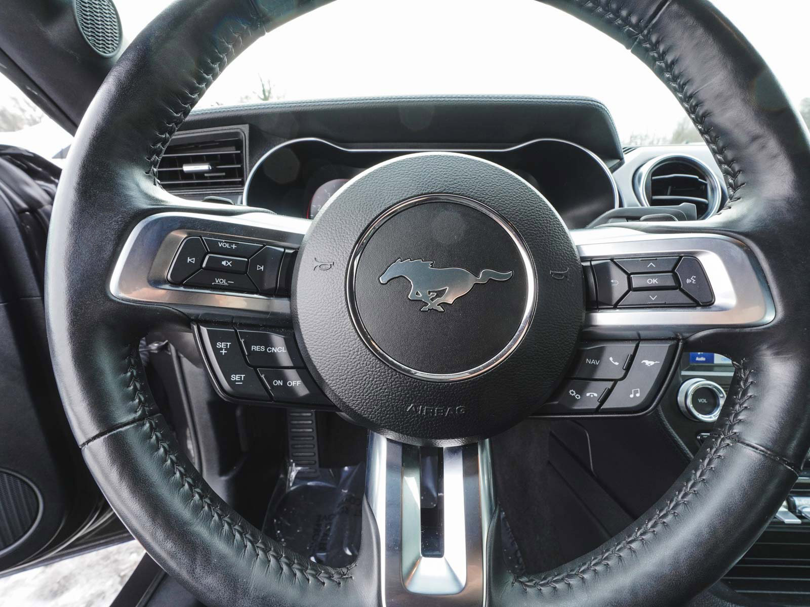 Used 2022 Ford Mustang Mach 1 image 27