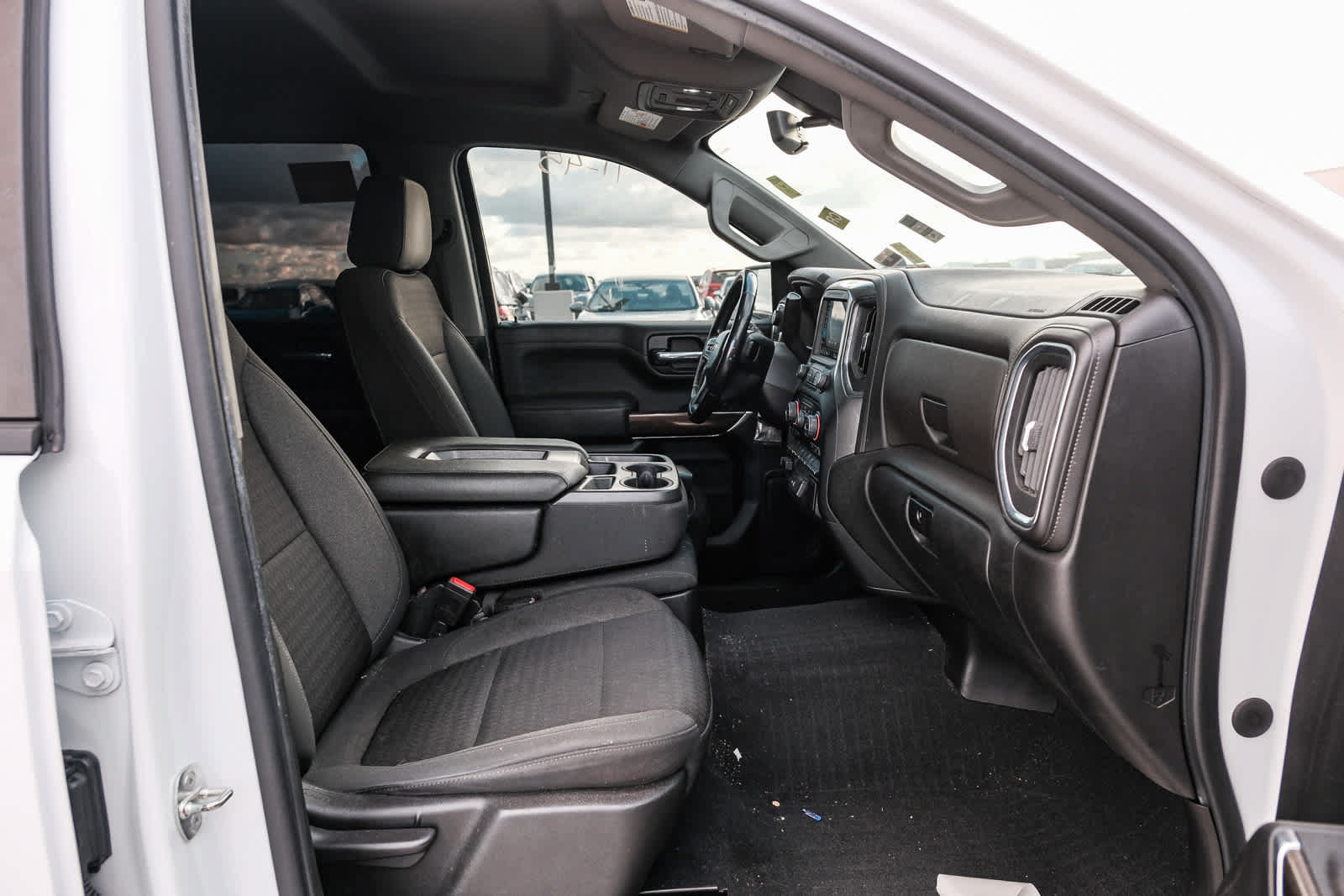 Used 2022 Chevrolet Silverado 1500 LT w/ All Star Edition Plus RWD image 17