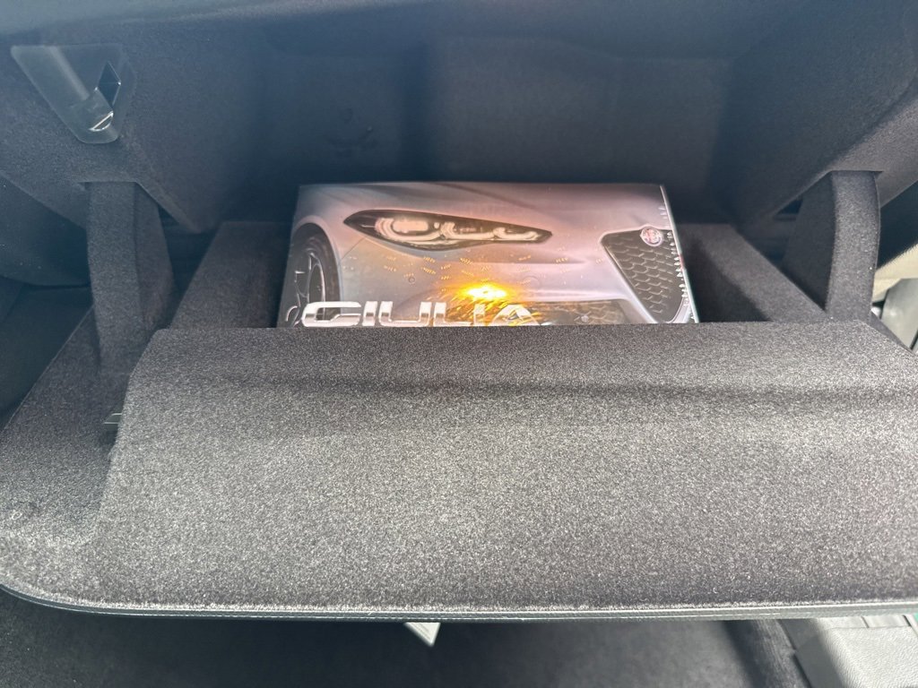 New 2025 Alfa Romeo Giulia AWD w/ Driving Assist Package image 21