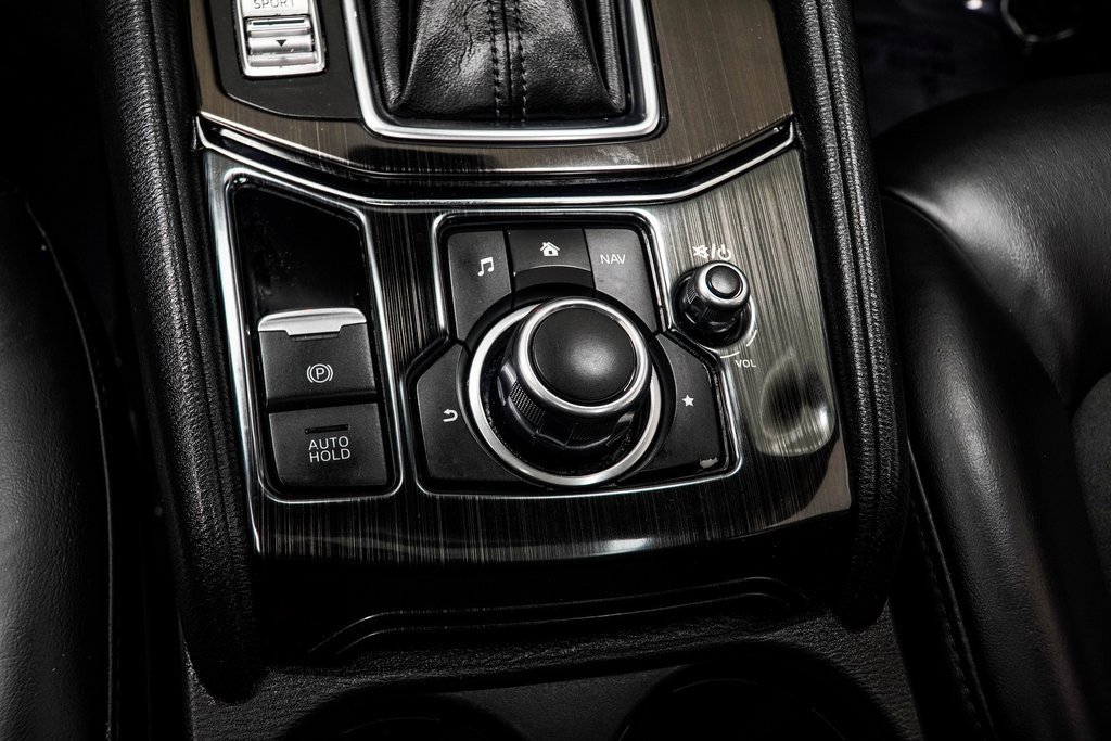 Used 2018 MAZDA CX-5 Touring w/ Preferred Equipment Package image 20