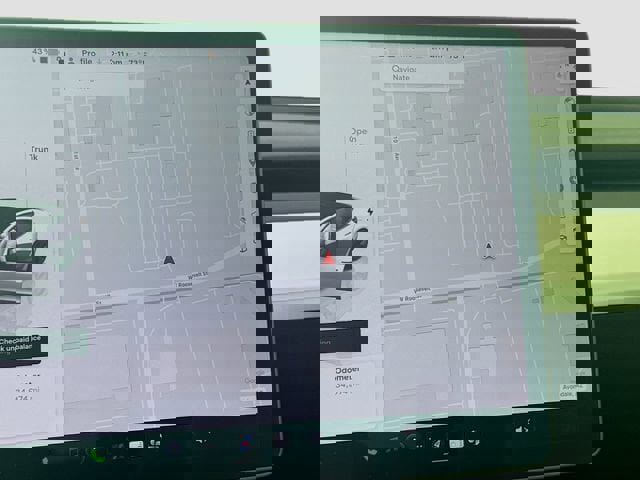 Used 2023 Tesla Model 3 Standard Range RWD image 13