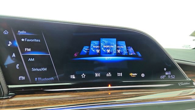 Used 2023 Cadillac Escalade Premium Luxury w/ Performance Package image 51