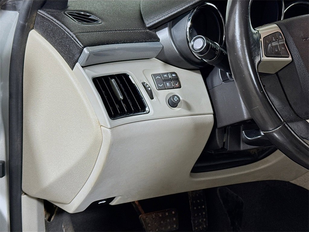 Used 2013 Cadillac CTS Performance image 8