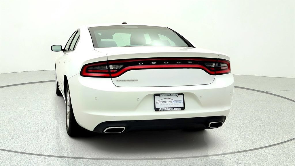 Used 2017 Dodge Charger SE w/ Popular Equipment Group RWD image 6