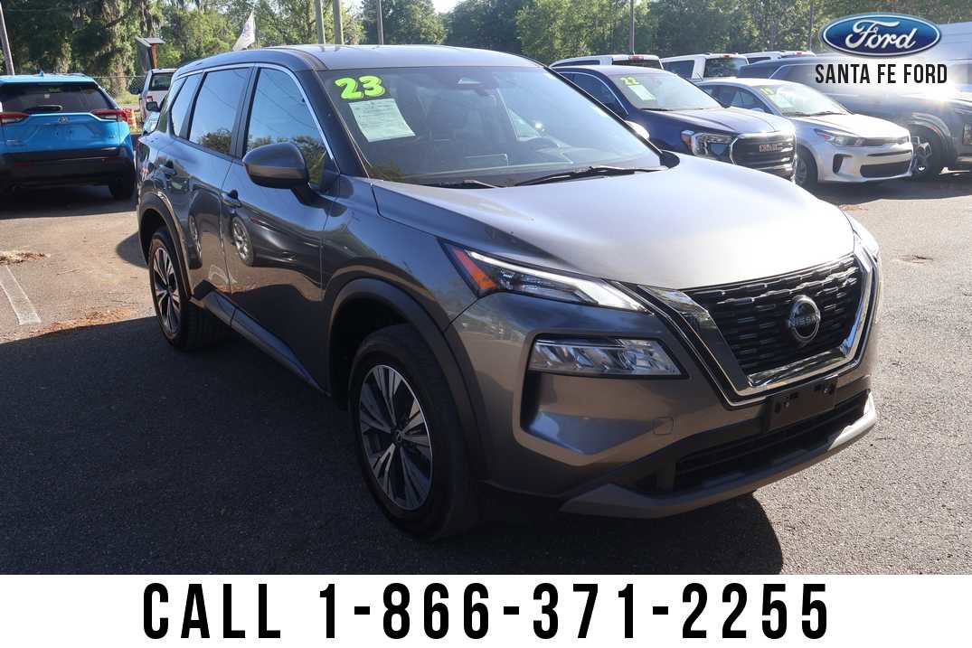 Used 2023 Nissan Rogue SV AWD/4WD image 5
