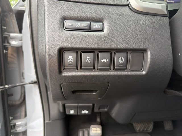 Used 2023 Nissan Murano Platinum w/ Cargo Package FWD image 13