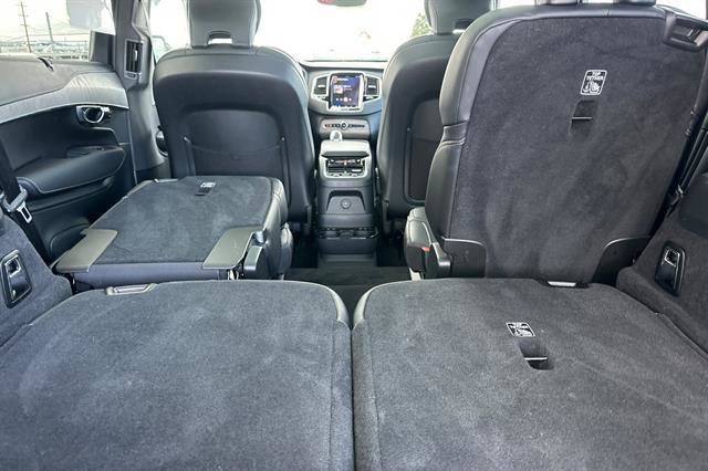Certified 2023 Volvo XC90 T8 Ultimate w/ Protection Package Premier image 16