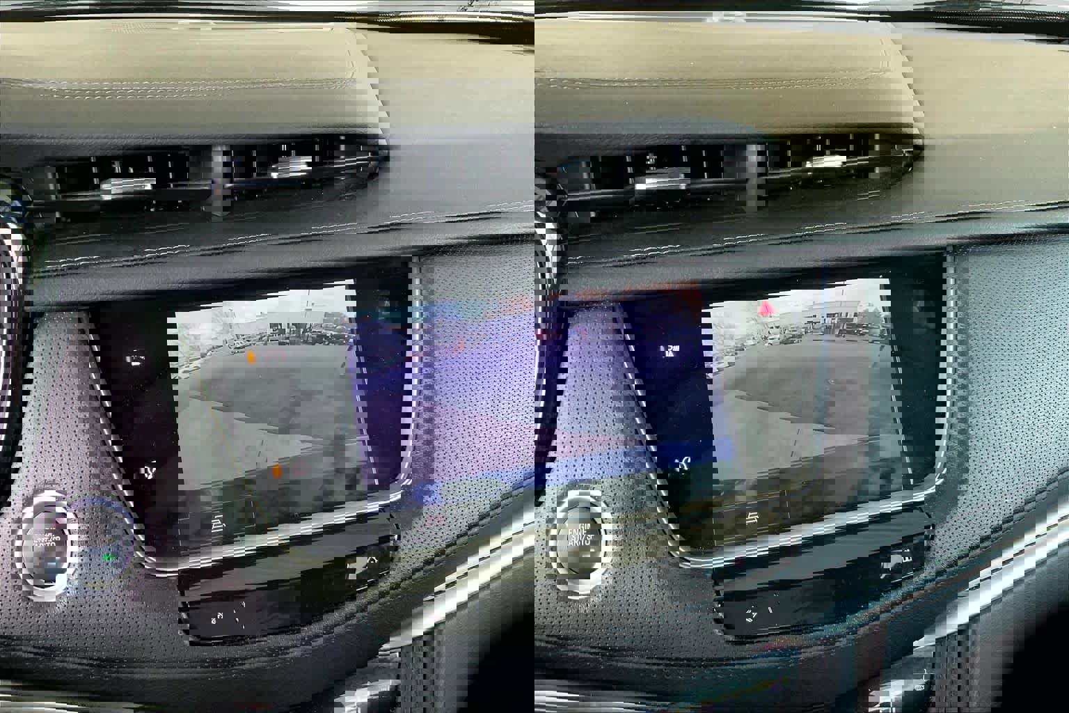 Used 2024 Cadillac XT5 Luxury image 28