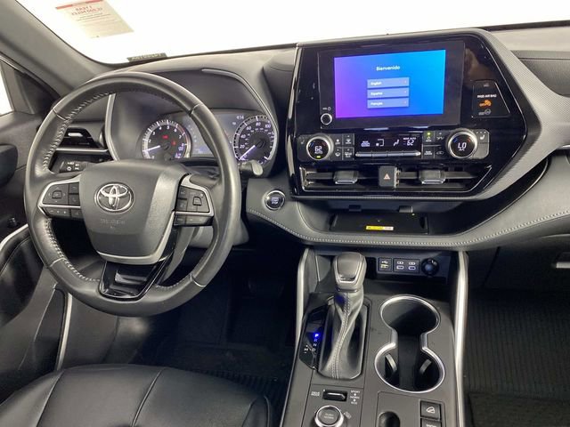 Used 2023 Toyota Highlander XSE AWD/4WD image 15