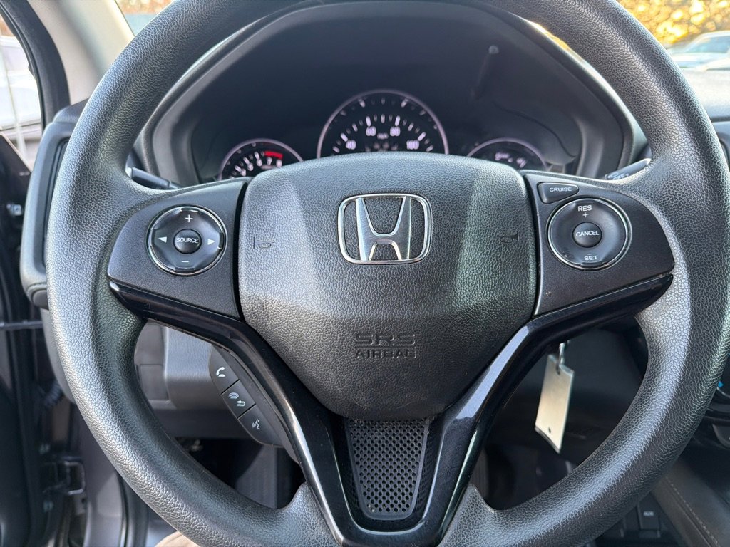 Used 2018 Honda HR-V LX image 19