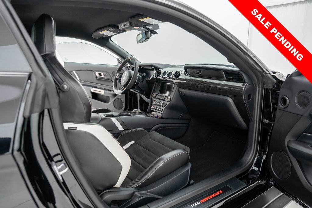 Used 2021 Ford Mustang Shelby GT500 w/ Technology Package image 35
