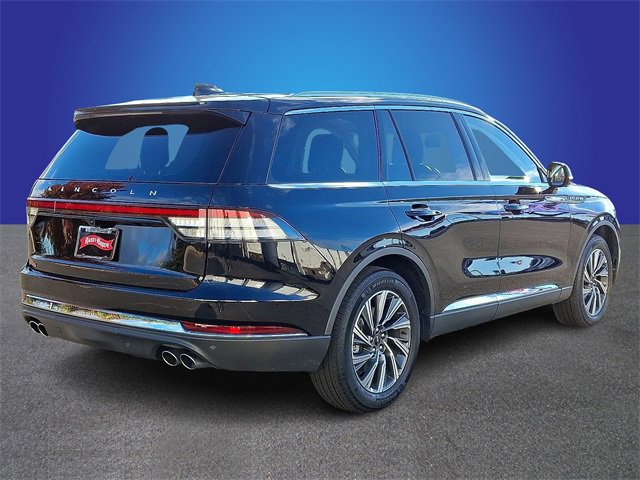 New 2025 Lincoln Aviator 2WD w/ Equipment Group 101A image 3