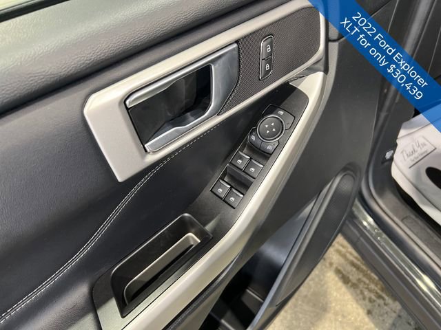 Used 2022 Ford Explorer XLT w/ Equipment Group 202A image 12