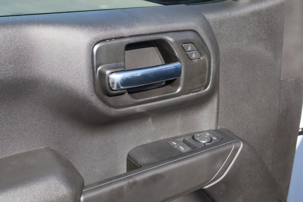 Certified 2026 GMC Sierra 1500 Pro w/ Pro Value Package image 17