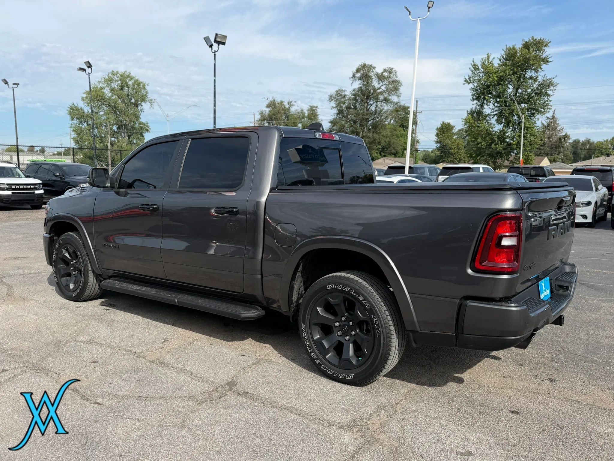 Used 2025 RAM 1500 Big Horn AWD/4WD image 5