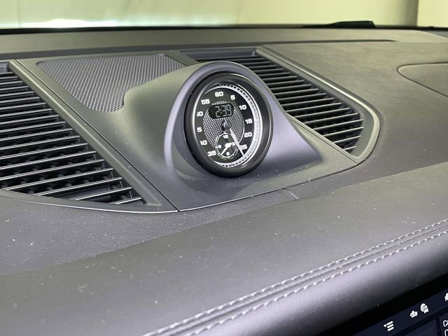 New 2026 Porsche Macan S image 35