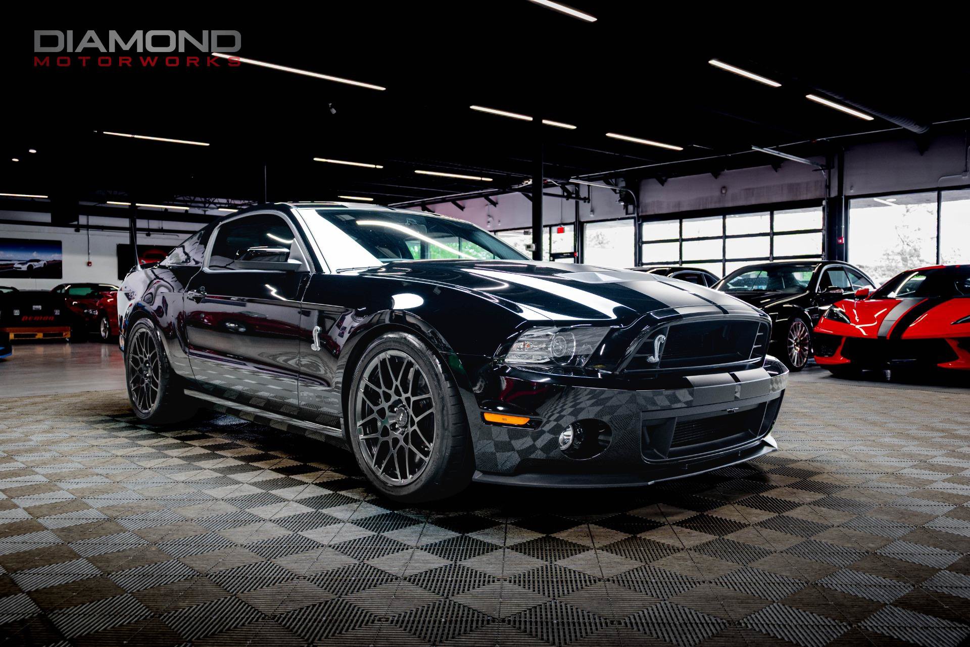 Used 2013 Ford Mustang Shelby GT500 RWD image 29
