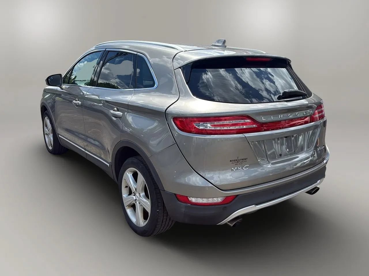Used 2017 Lincoln MKC Premiere AWD/4WD image 3