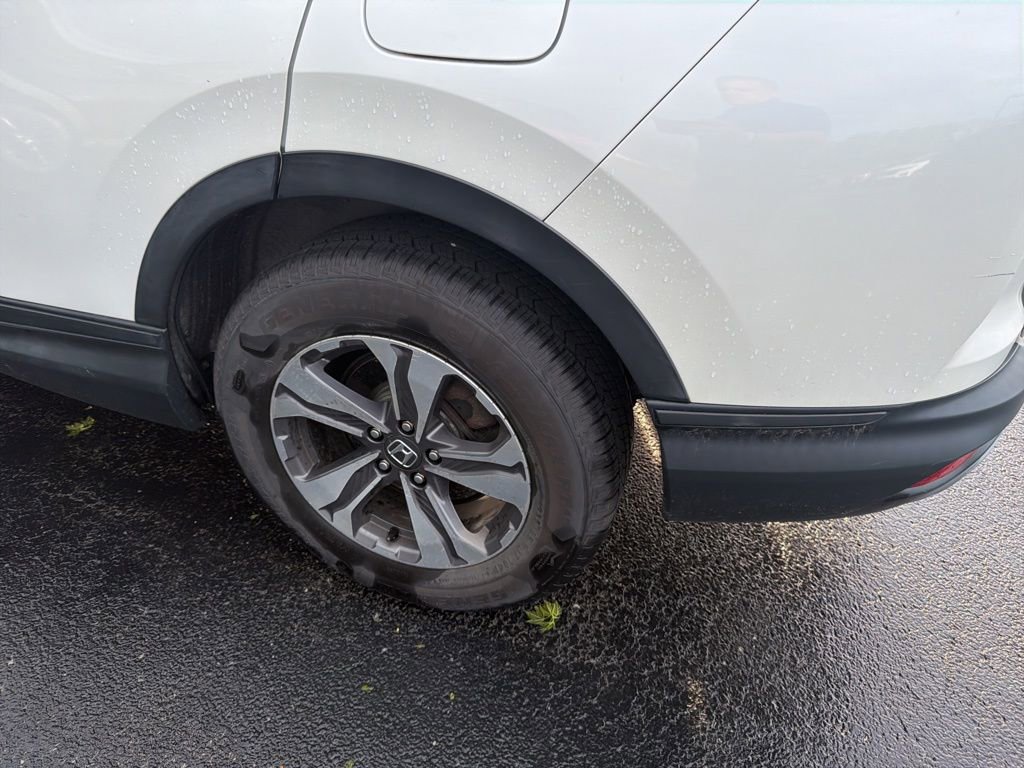 Used 2017 Honda CR-V LX image 7