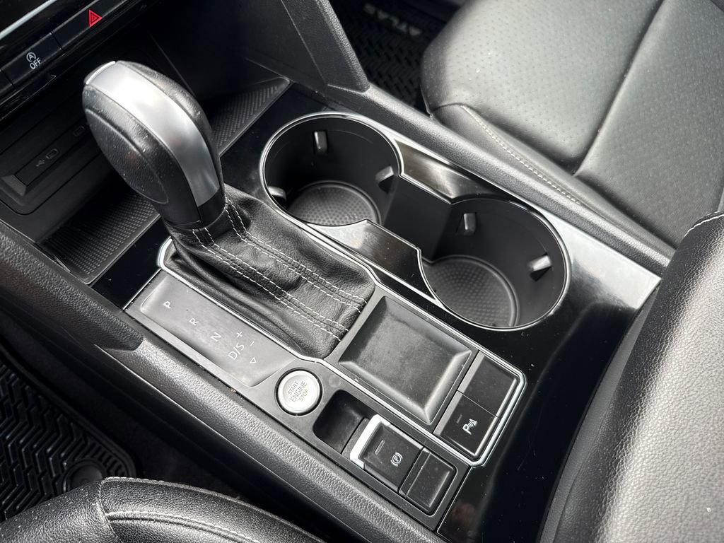 Used 2023 Volkswagen Atlas SE w/ Panoramic Sunroof Package image 24