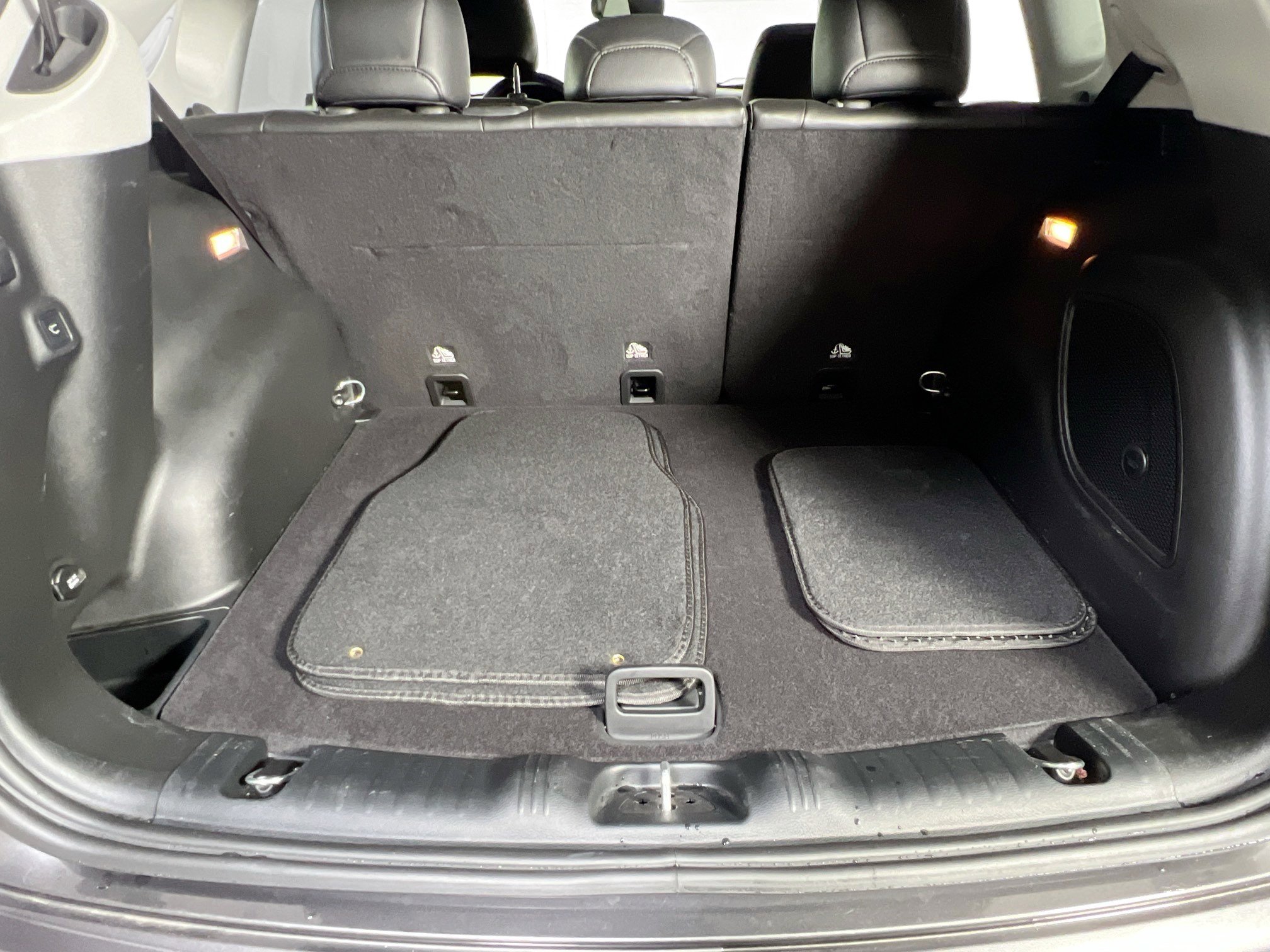 Used 2022 Jeep Compass Trailhawk w/ Trailhawk Elite Group image 25